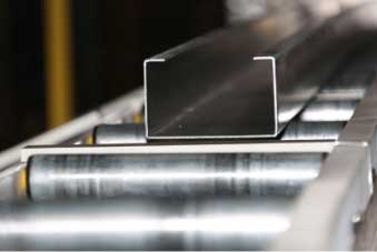 Fertigung von Stahltrapezblechen