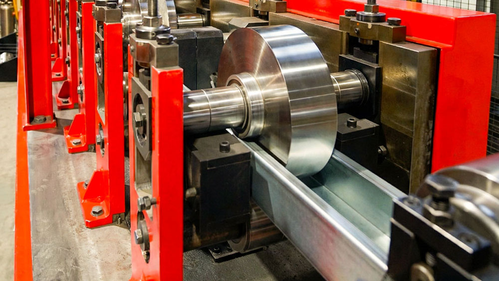 C- und Z-Profile Produktionsmaschine